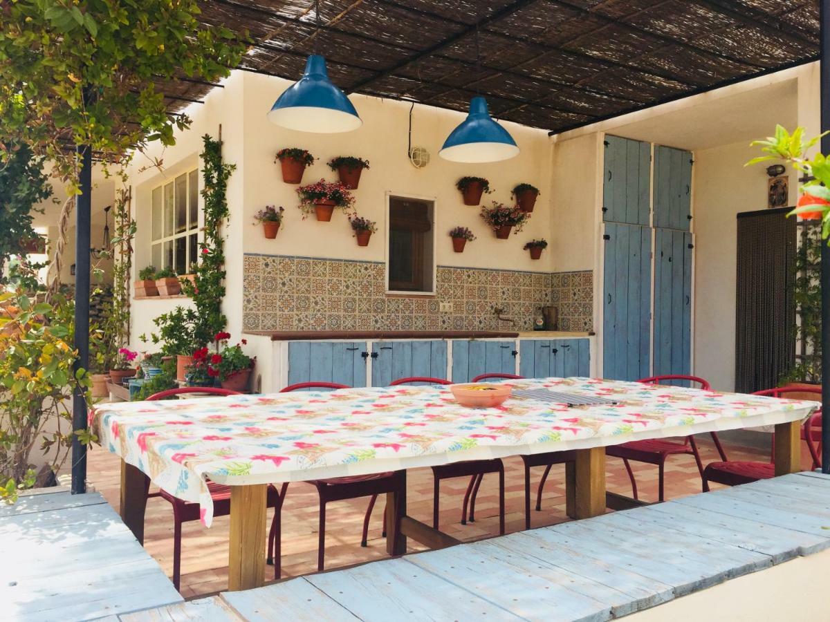 Casa Rural Flores Amarillas Almoharin Exteriör bild